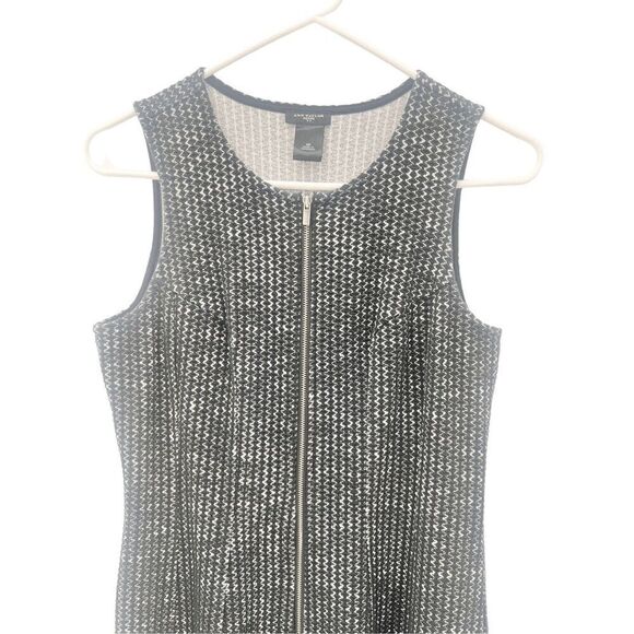 Ann Taylor - Picture 2 of 9